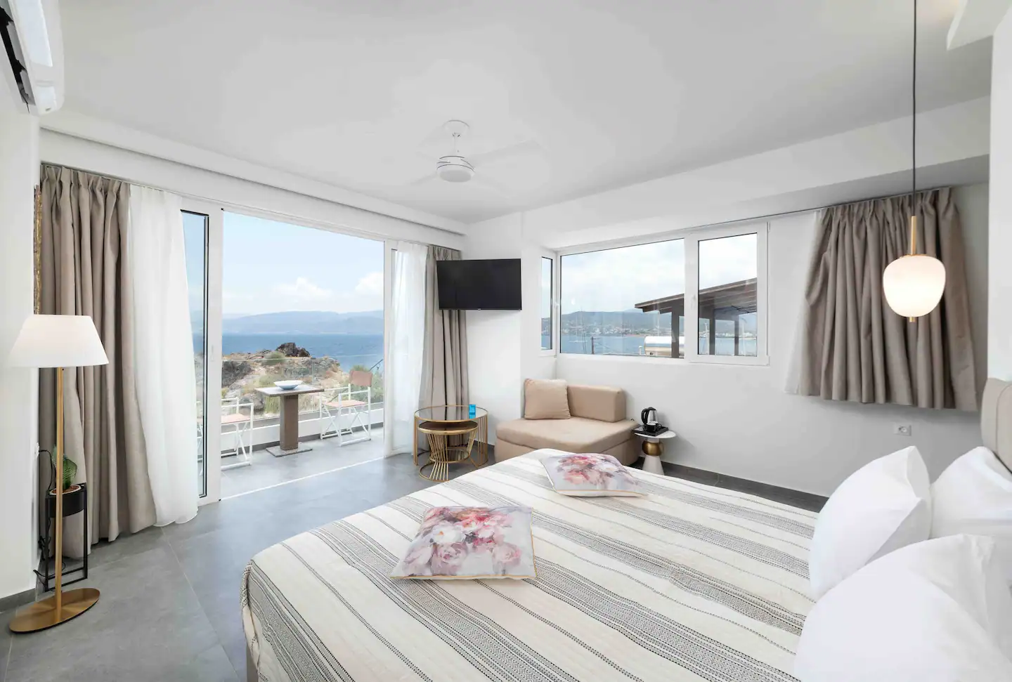 Property Photo 1c