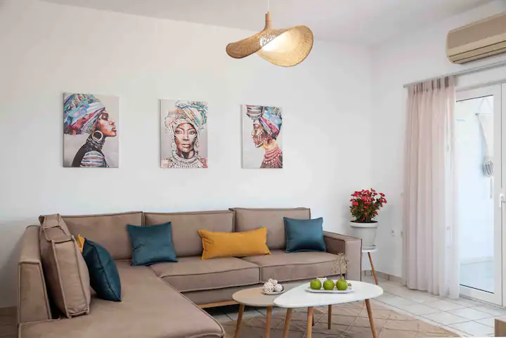 Property Photo 2r