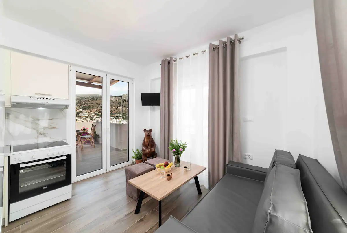 Property Photo 4a