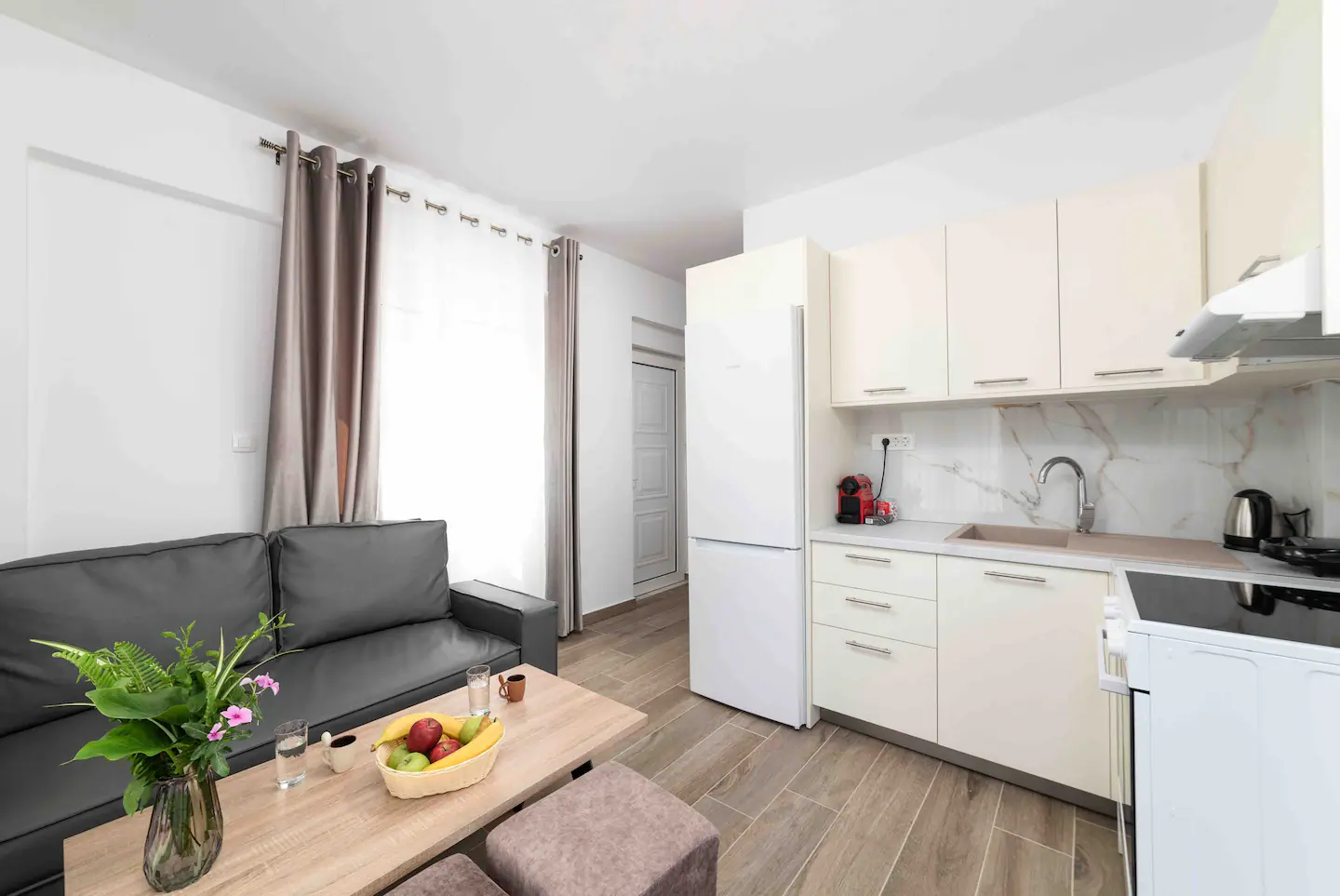 Property Photo 4b