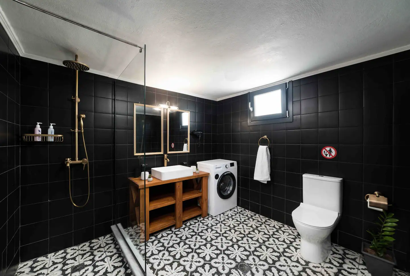 Property Photo 5f