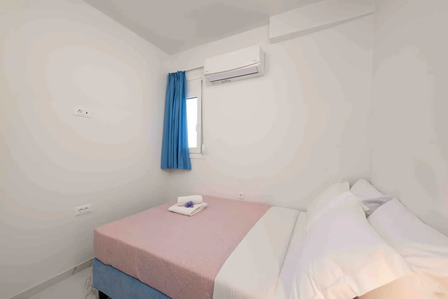 Property Photo 8j